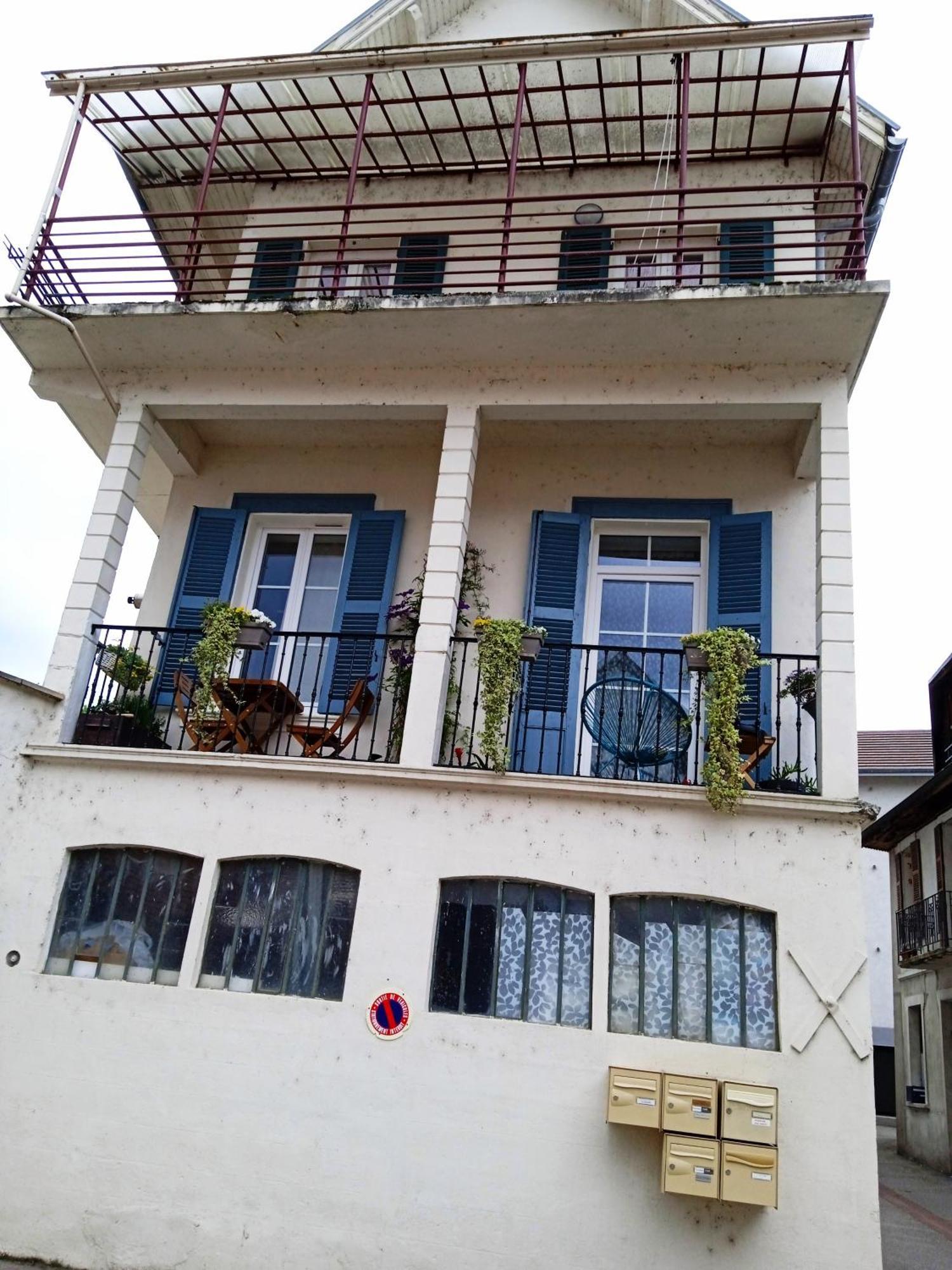 Appartement Le Logis Du Guiers à Le Pont-de-Beauvoisin Extérieur photo